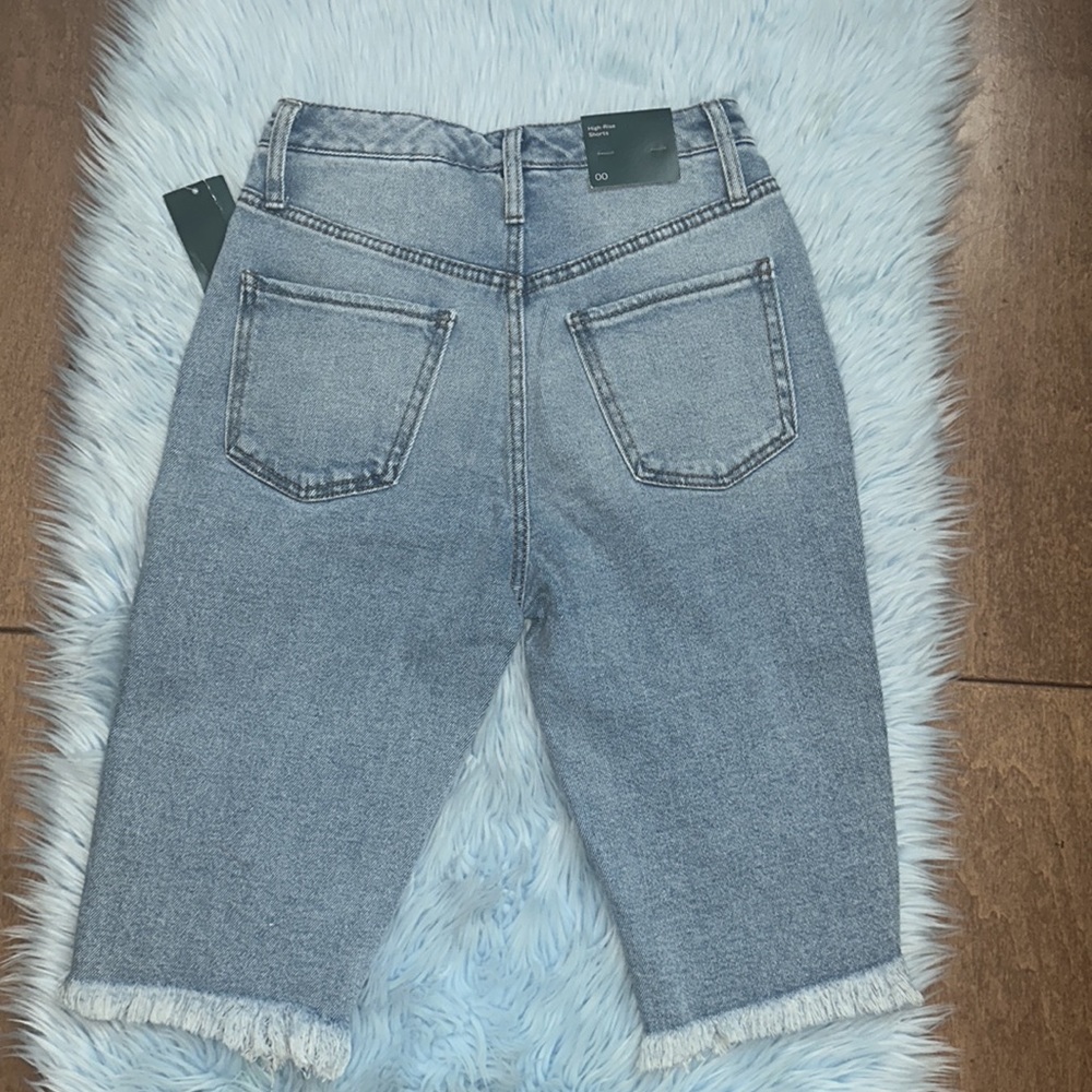 High Rise Shorts - Picture 3 of 5